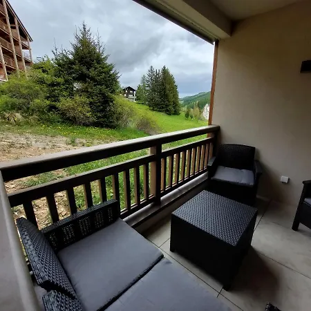 Apartment Sur Dans Neuve Proche Centre Valberg